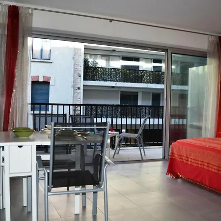 Studio Bayonne, 1 Piece, 2 Personnes - Fr-1-248-22 Bayonne