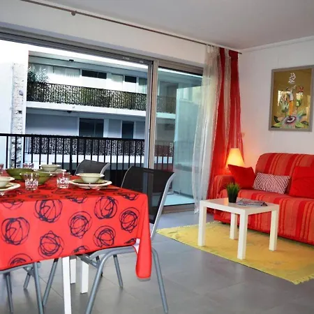 Studio Bayonne, 1 Piece, 2 Personnes - Fr-1-248-22 * Bayonne